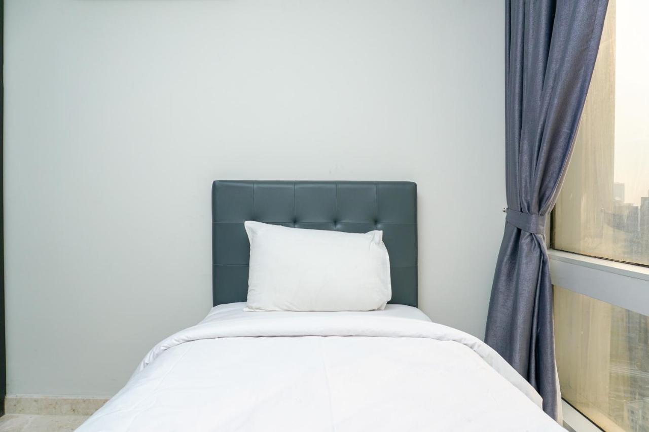 Stunning 2br With Private Lift At Masterpiece The Epicentrum Kuningan By Travelio * Jakarta
